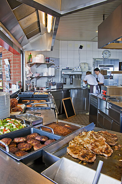 Unsere Speisen werden st&auml;ndig frisch zubereitet.